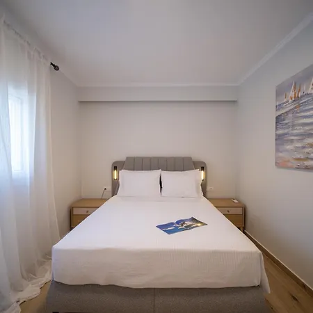 The Seven Islands Deluxe